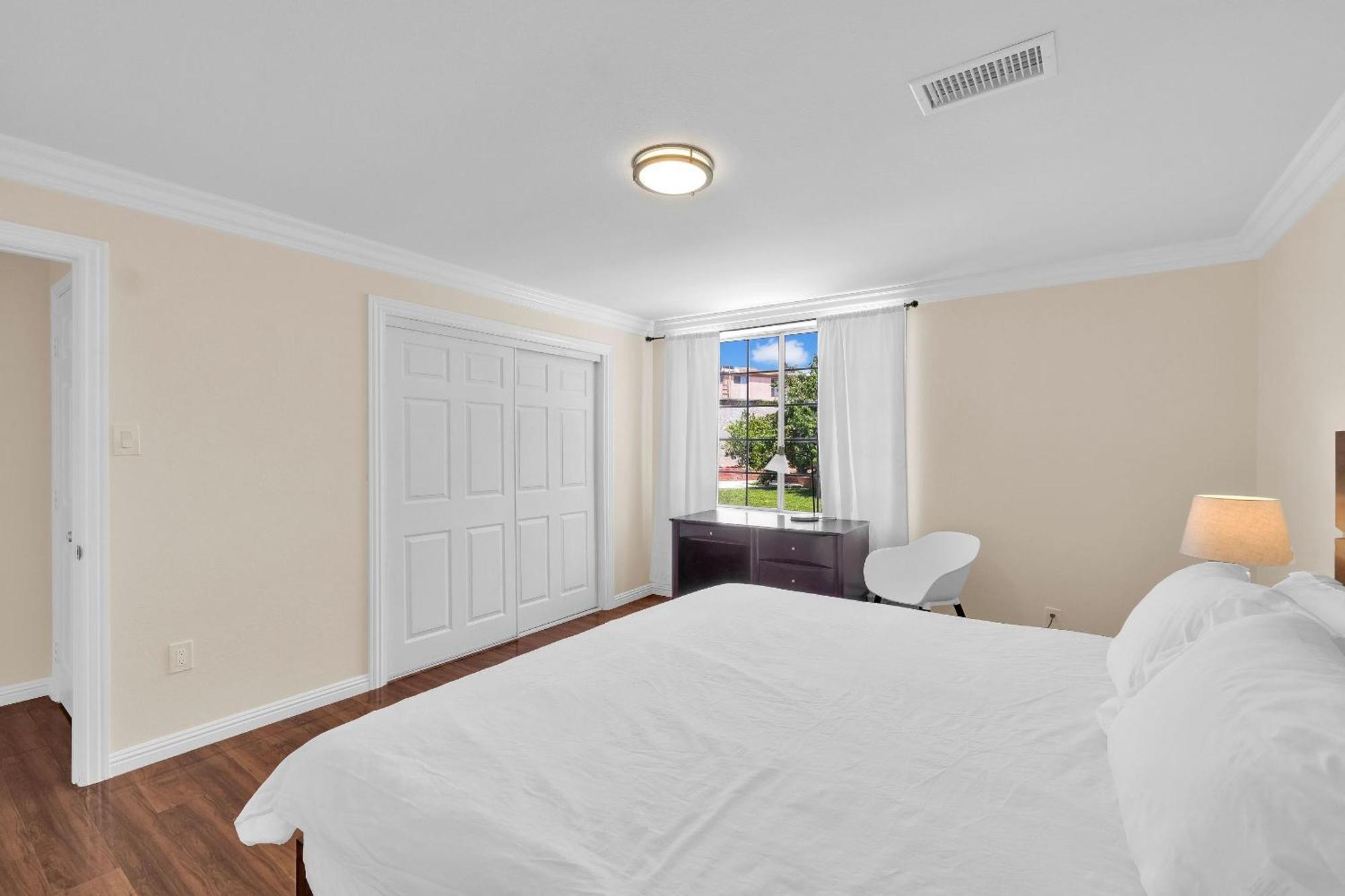 Easy Access To Everywhere West Covina Exterior photo